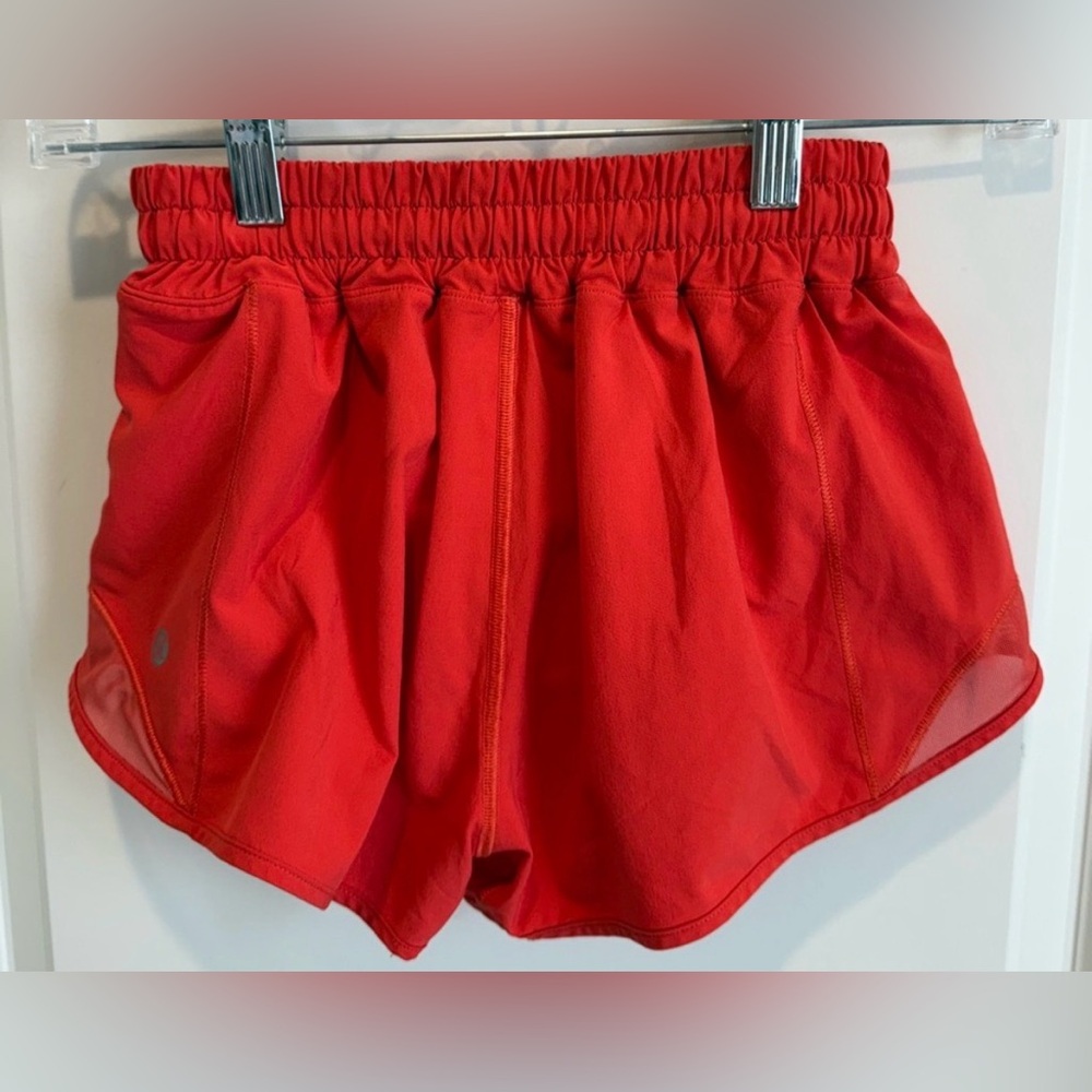 Lululemon Hotty Hot High Rise Shorts Red Mesh Trim Lined Running Shorts
Size 2 - Picture 2 of 4